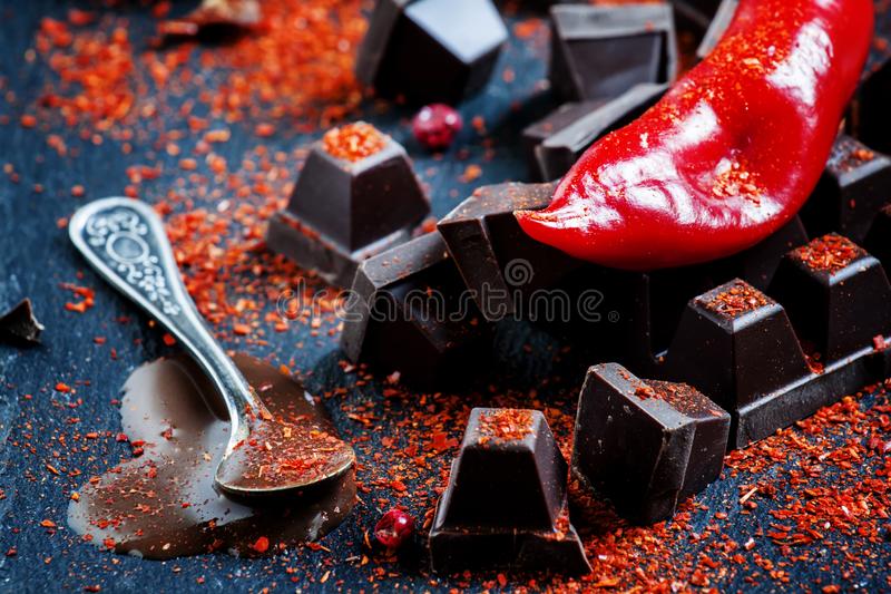 太阳成集团tyc7111cc|流感患儿挤爆儿童医院日均门诊量7000人(图1) 太阳成集团tyc7111cc