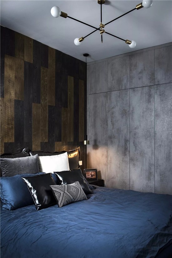 “太阳成集团tyc7111cc”
八月自主新能源汽车销量刷新纪录 宏光MINI EV升排名第二(图4) 太阳成tyc7111cc