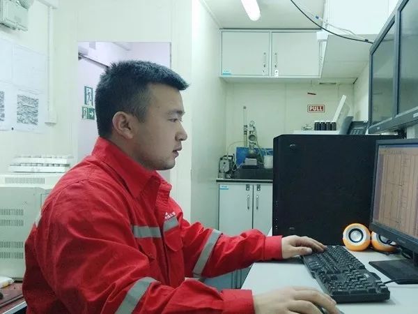 太阳成tyc7111cc|松花江即将进入开江期 冰城警方提示:切勿冒险过江(图2) 太阳成tyc7111cc