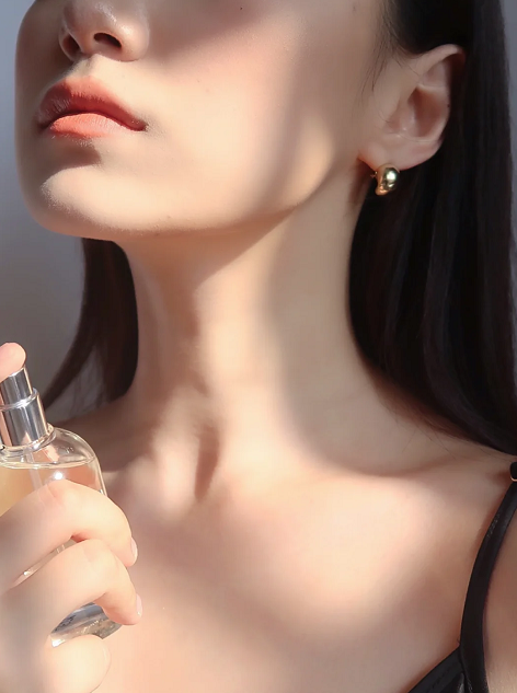 谁是“大学生被骗离世”事件的帮凶?|太阳成tyc7111cc(图3) 太阳成tyc7111