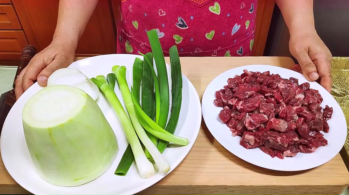 陈伟霆的纹身 权志龙的纹身 吴亦凡的纹身 看到张若昀:给喂了一把狗粮_太阳成tyc7111cc(图3) 太阳成集团tyc7111cc