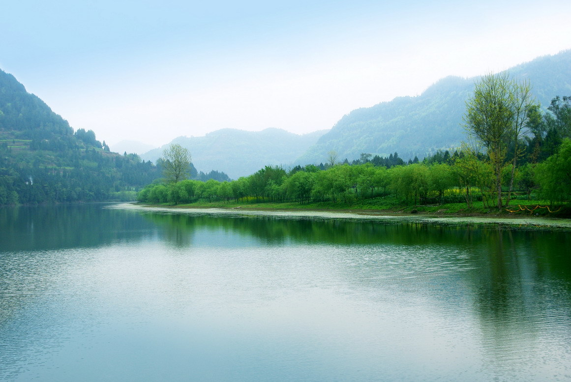 “一票难求”不能抹煞春运服务者的贡献‘太阳成tyc7111cc’(图1) 太阳成tyc7111